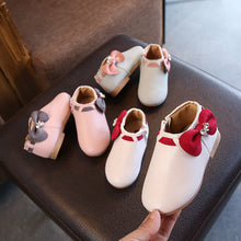 Load image into Gallery viewer, 2019 Baby Kids girls Warm Winter Leather Boots Botas boots Fashion Girls Princess Casual Children Princess Dance Party Shoes